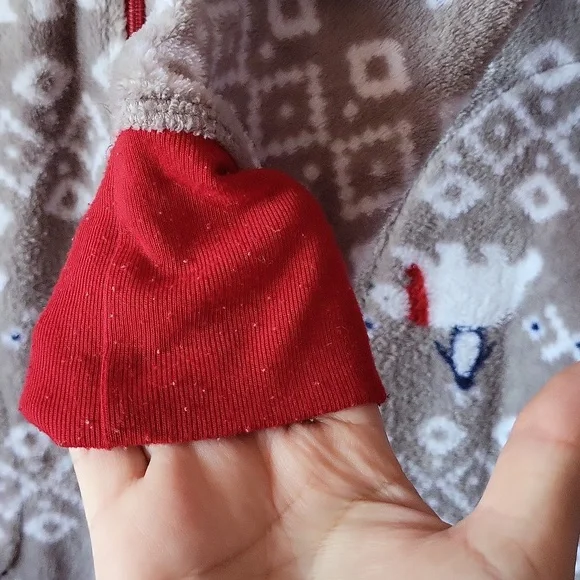 Matching Women's Polarbear Pajamas - Picture 8 of 17